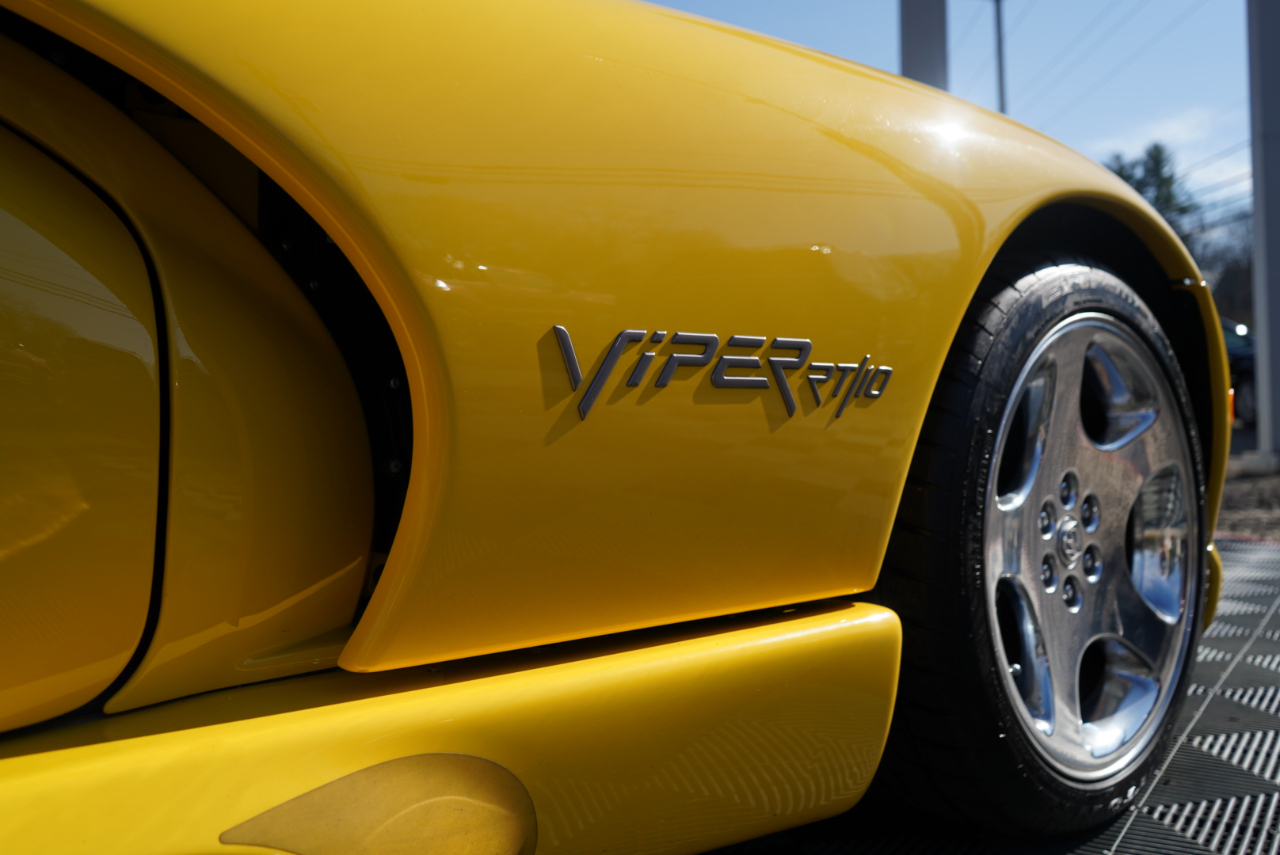 Dodge Viper 2dr RT/10 Convertible 1994