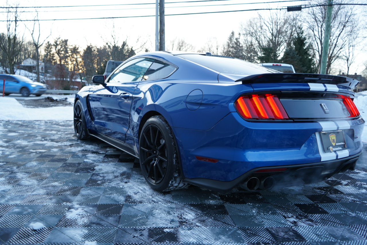 Ford Mustang Shelby GT350 Fastback 2017