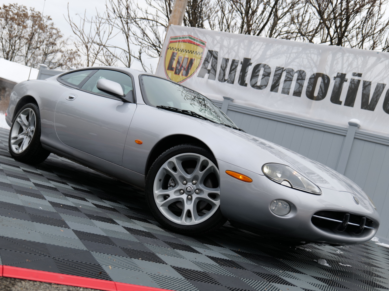 2004 Jaguar XK8 2dr Cpe XK8