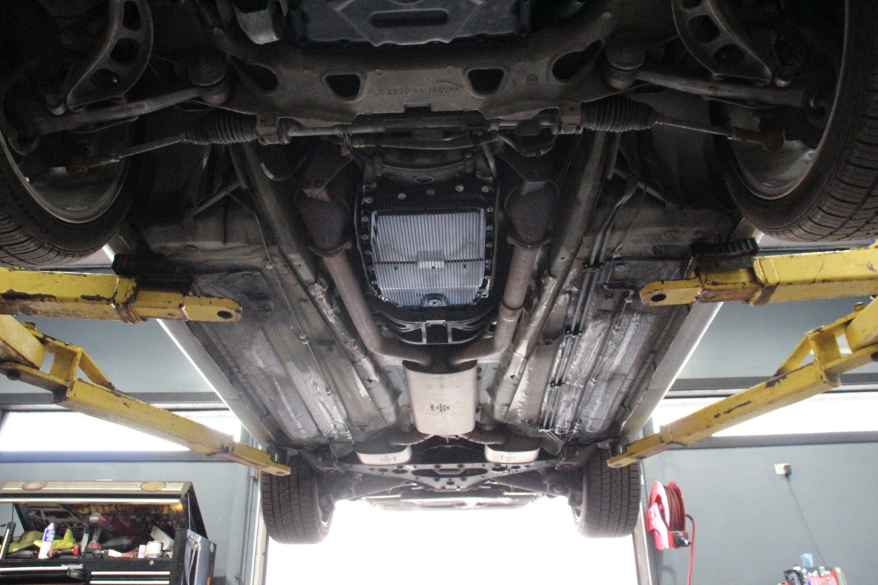 Jaguar XK8 2dr Cpe XK8 2004