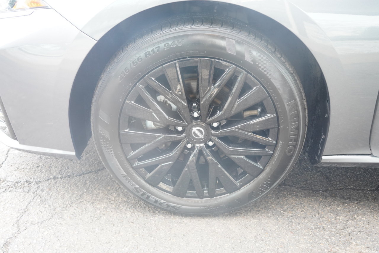 Nissan Altima 2.5 SV Sedan 2024