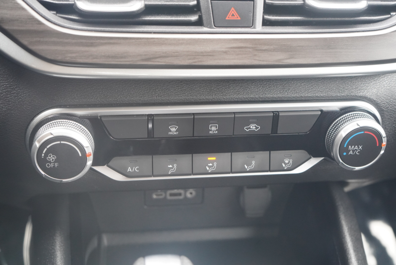 Nissan Altima 2.5 SV Sedan 2024