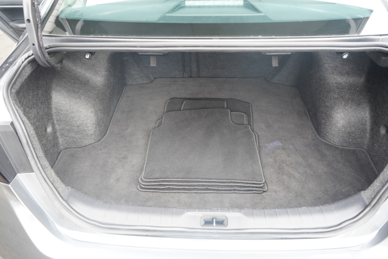 Nissan Altima 2.5 SV Sedan 2024