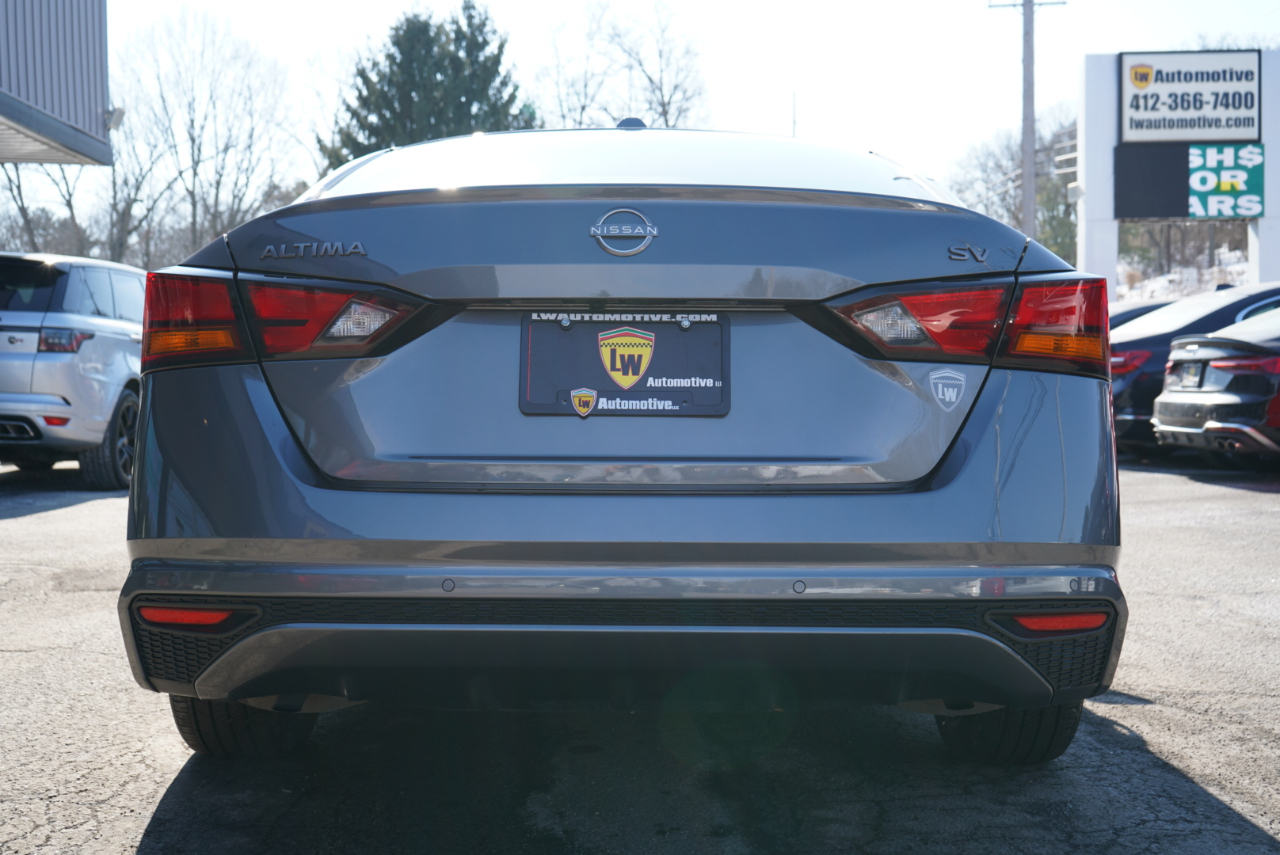 Nissan Altima 2.5 SV Sedan 2024