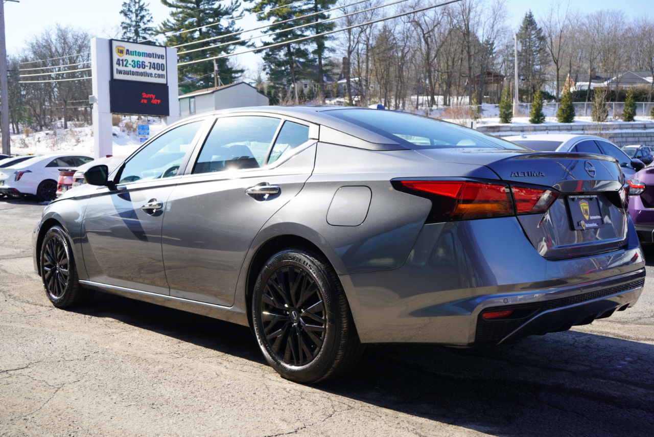 Nissan Altima 2.5 SV Sedan 2024