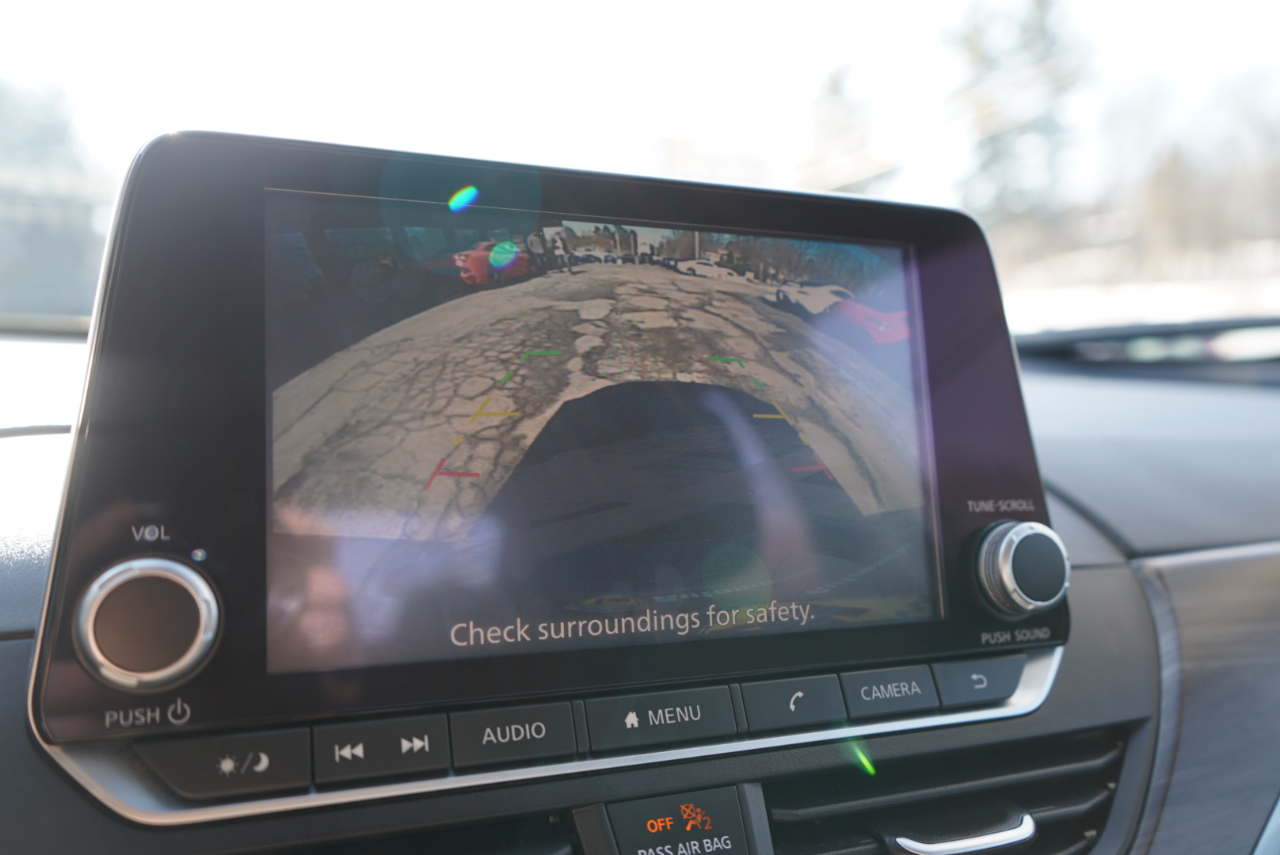 Nissan Altima 2.5 SV Sedan 2024