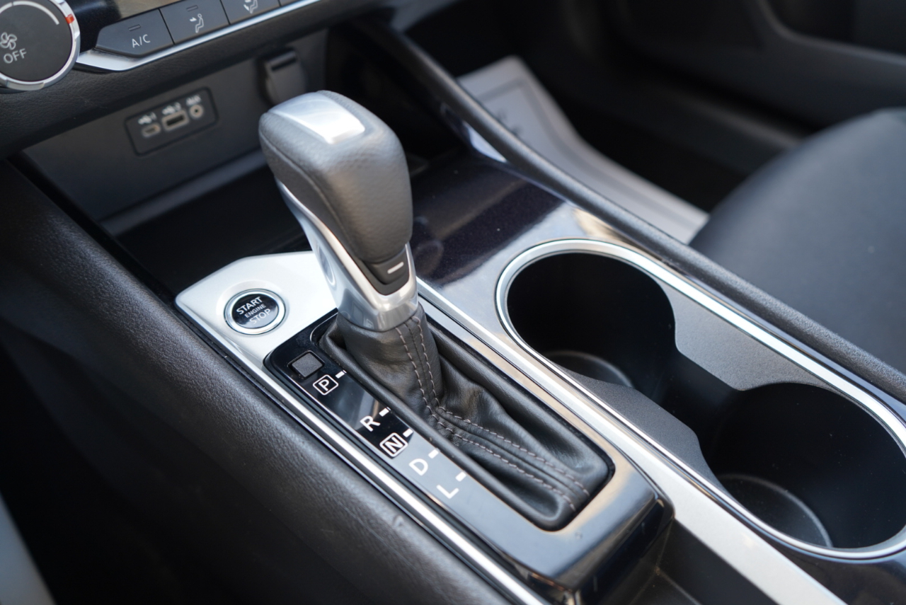 Nissan Altima 2.5 SV Sedan 2024