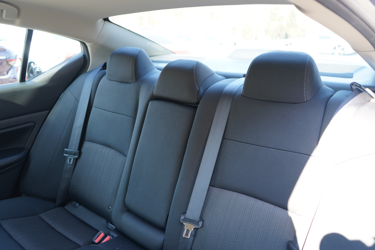 Nissan Altima 2.5 SV Sedan 2024