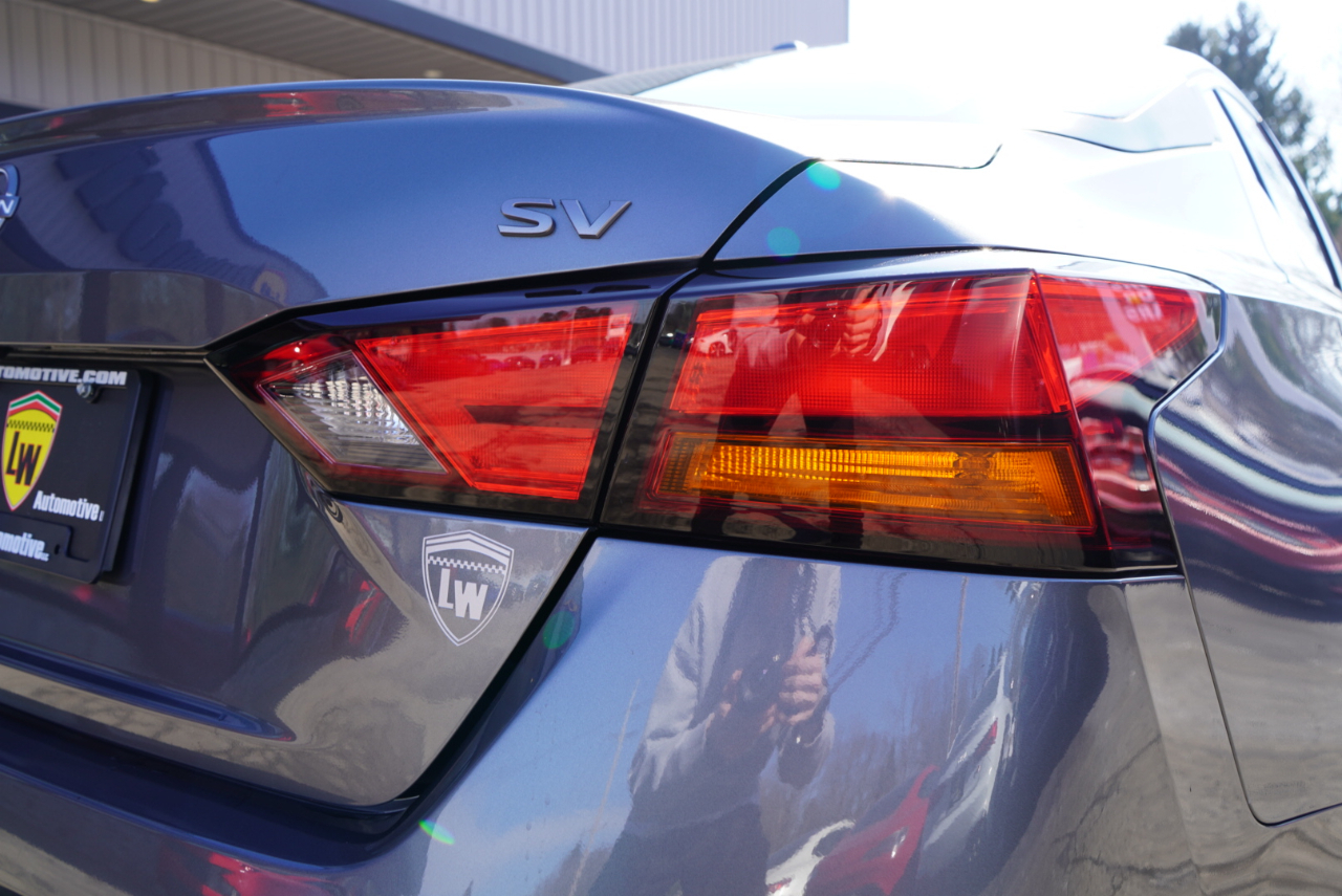 Nissan Altima 2.5 SV Sedan 2024