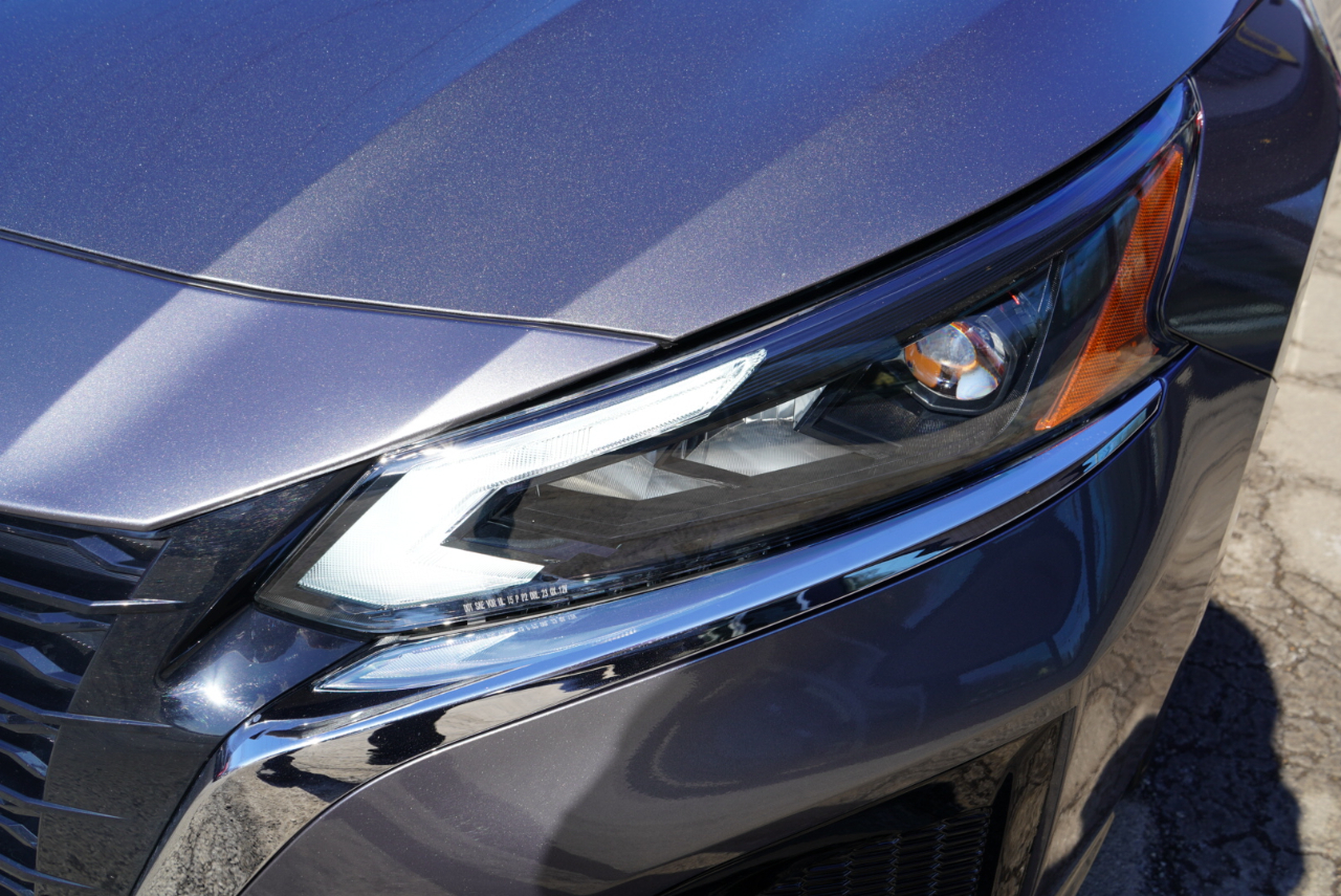 Nissan Altima 2.5 SV Sedan 2024