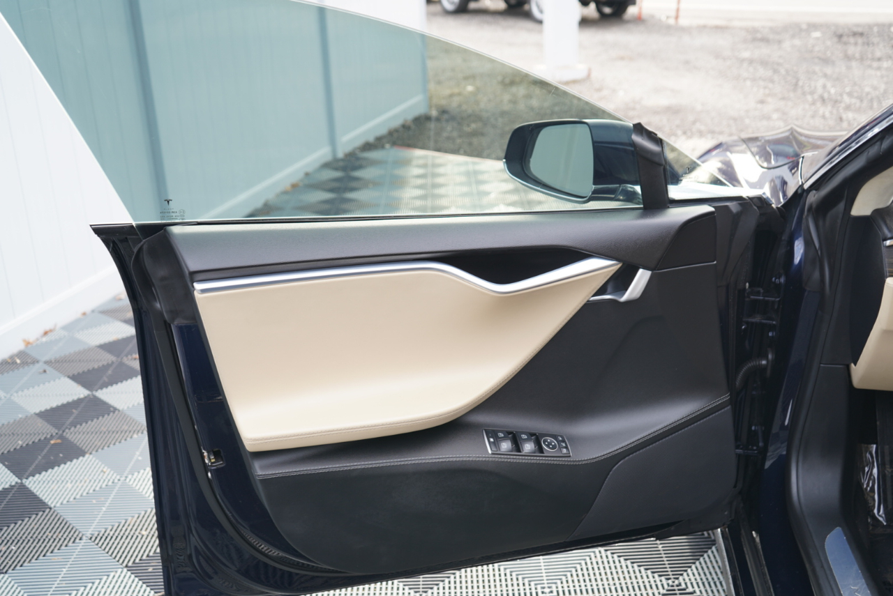 Tesla Model S 4dr Sdn P85D 2014