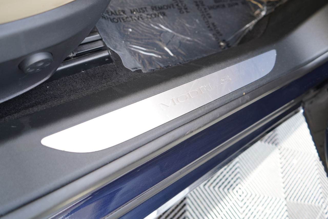 Tesla Model S 4dr Sdn P85D 2014