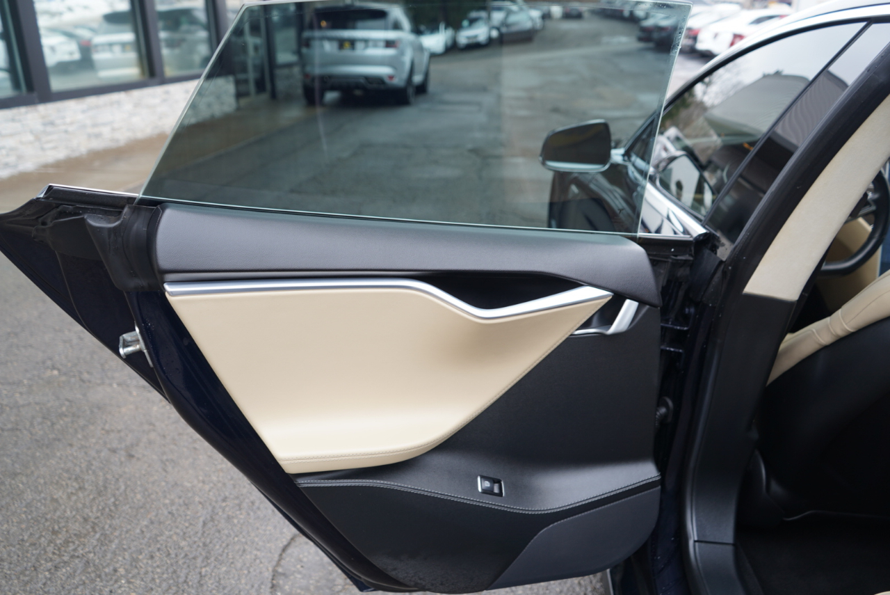 Tesla Model S 4dr Sdn P85D 2014