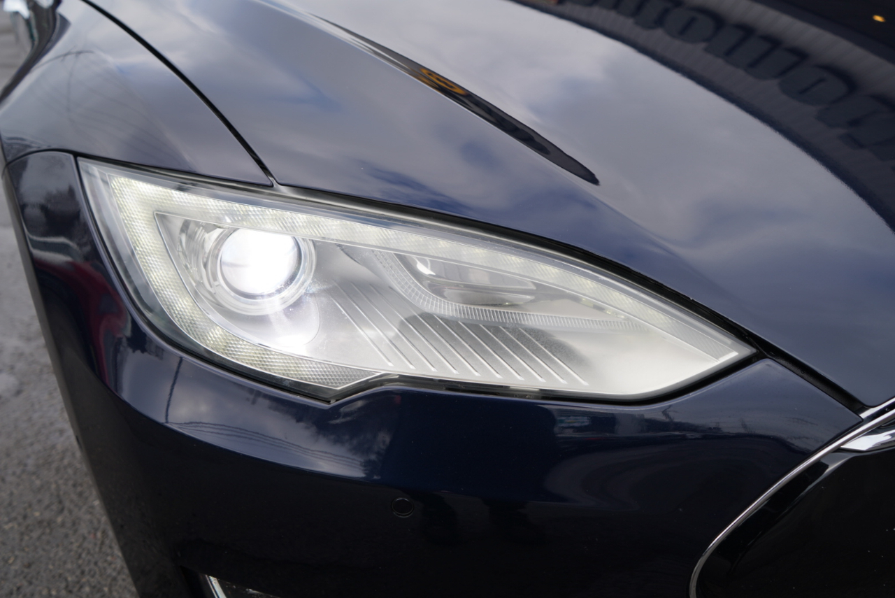 Tesla Model S 4dr Sdn P85D 2014