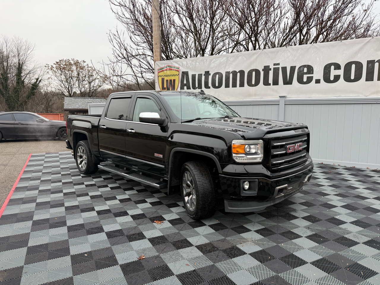 GMC Sierra 1500 4WD Crew Cab 143.5" SLT 2015
