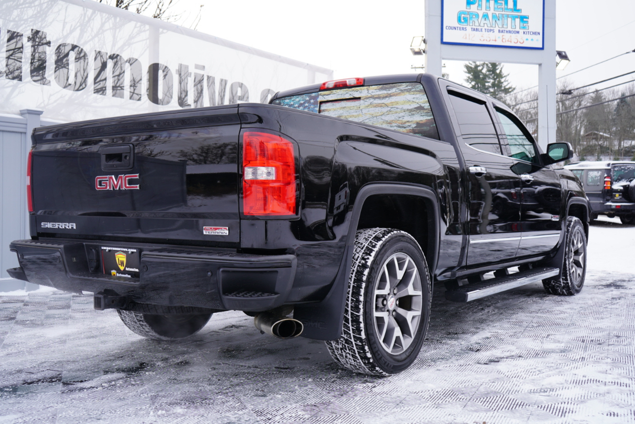GMC Sierra 1500 4WD Crew Cab 143.5" SLT 2015