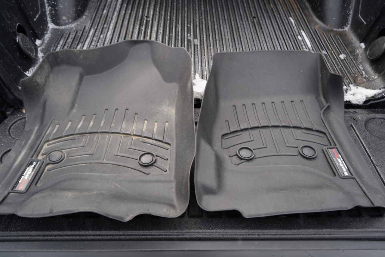 GMC Sierra 1500 4WD Crew Cab 143.5" SLT 2015