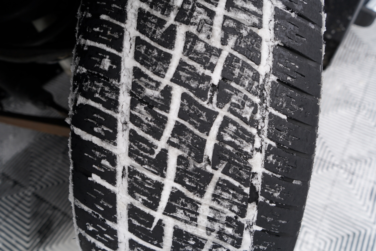 GMC Sierra 1500 4WD Crew Cab 143.5" SLT 2015