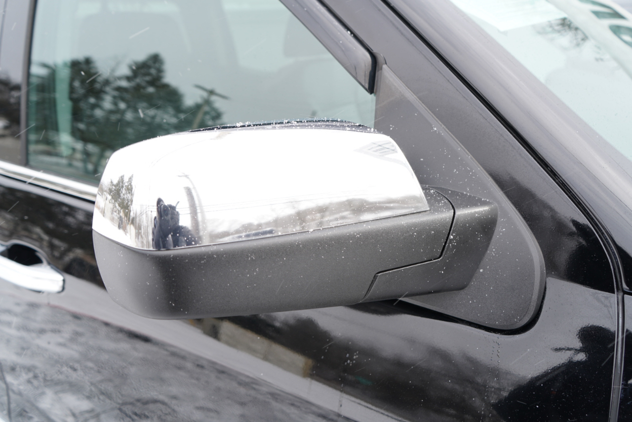 GMC Sierra 1500 4WD Crew Cab 143.5" SLT 2015