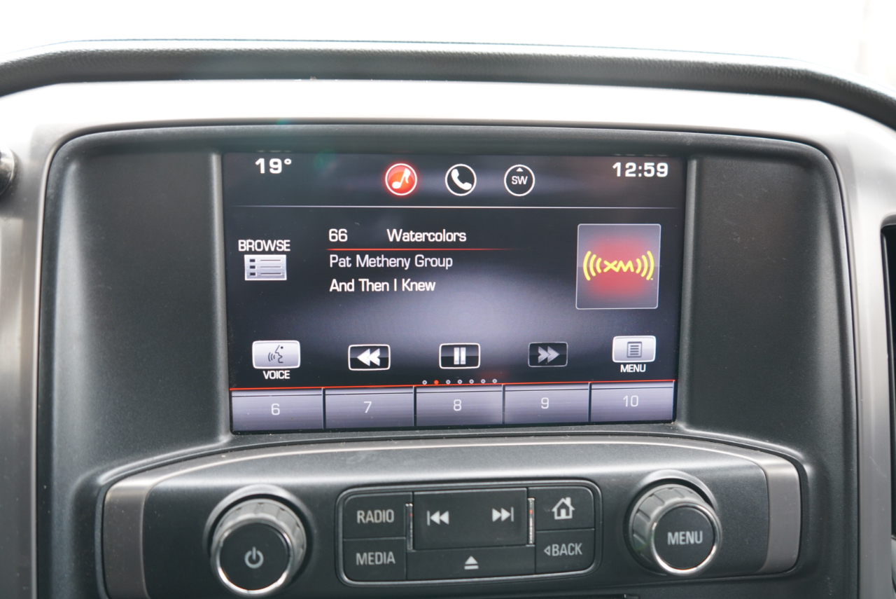 GMC Sierra 1500 4WD Crew Cab 143.5" SLT 2015