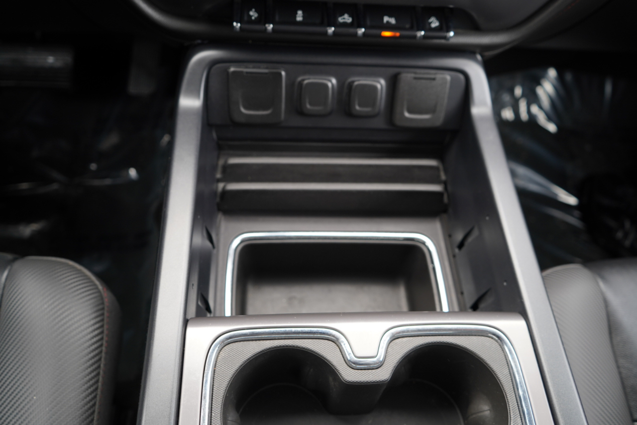 GMC Sierra 1500 4WD Crew Cab 143.5" SLT 2015