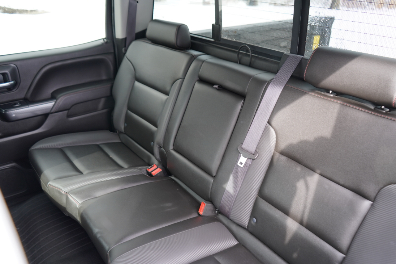 GMC Sierra 1500 4WD Crew Cab 143.5" SLT 2015