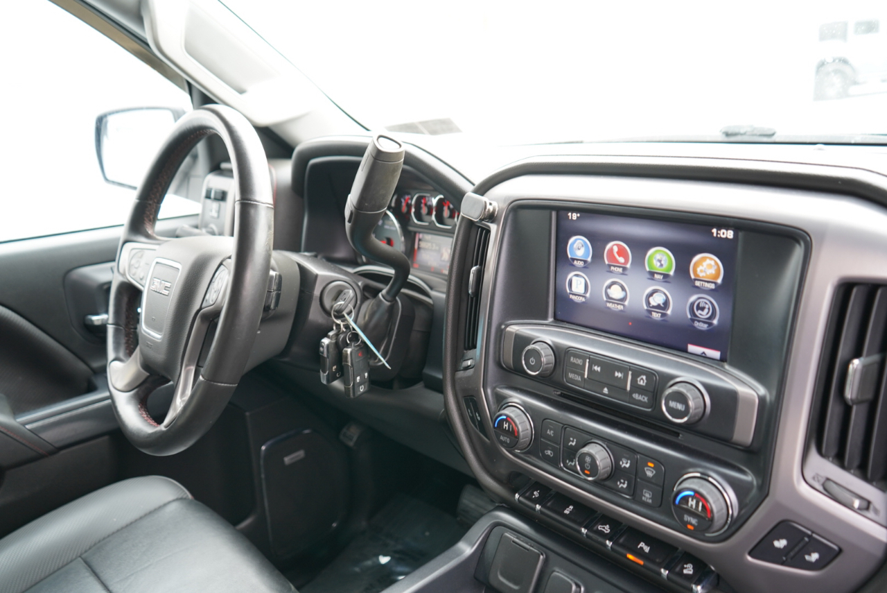 GMC Sierra 1500 4WD Crew Cab 143.5" SLT 2015