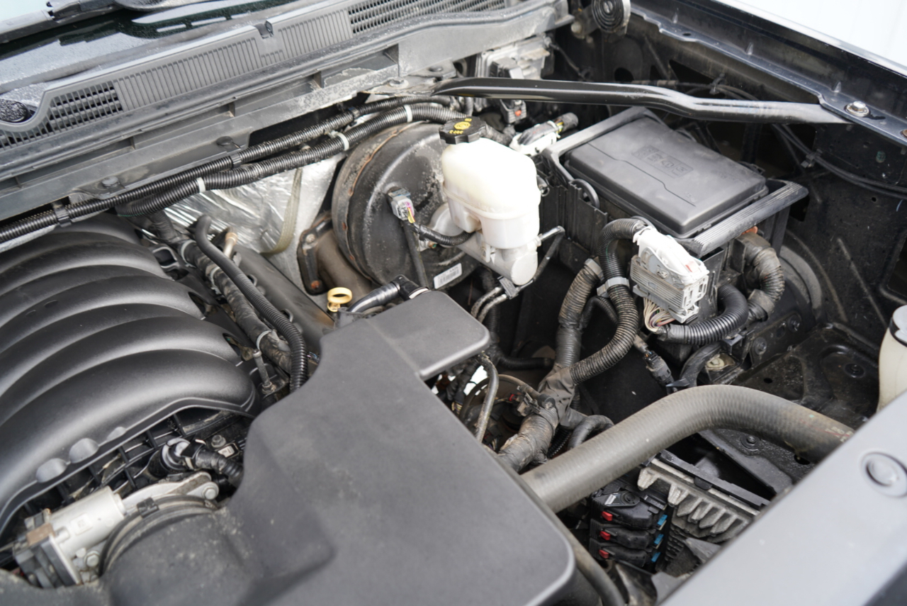 GMC Sierra 1500 4WD Crew Cab 143.5" SLT 2015