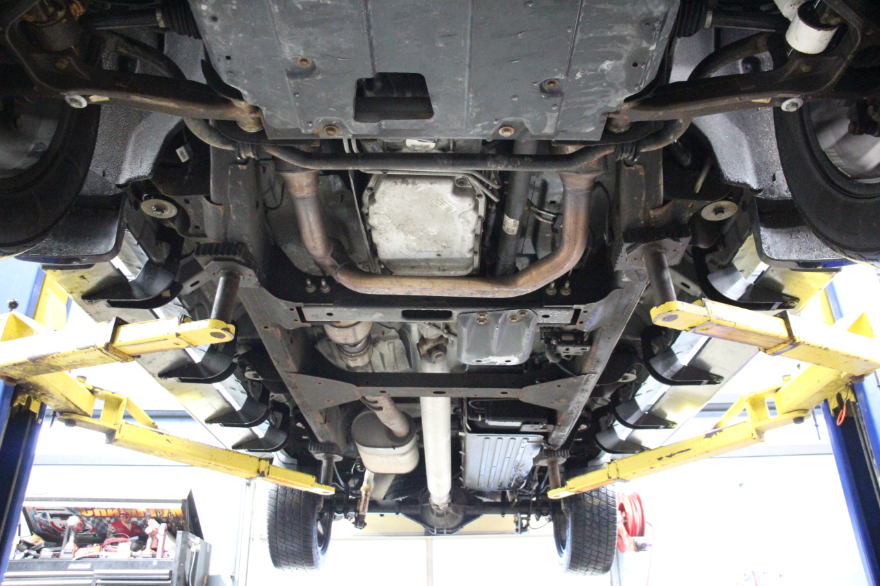 GMC Sierra 1500 4WD Crew Cab 143.5" SLT 2015