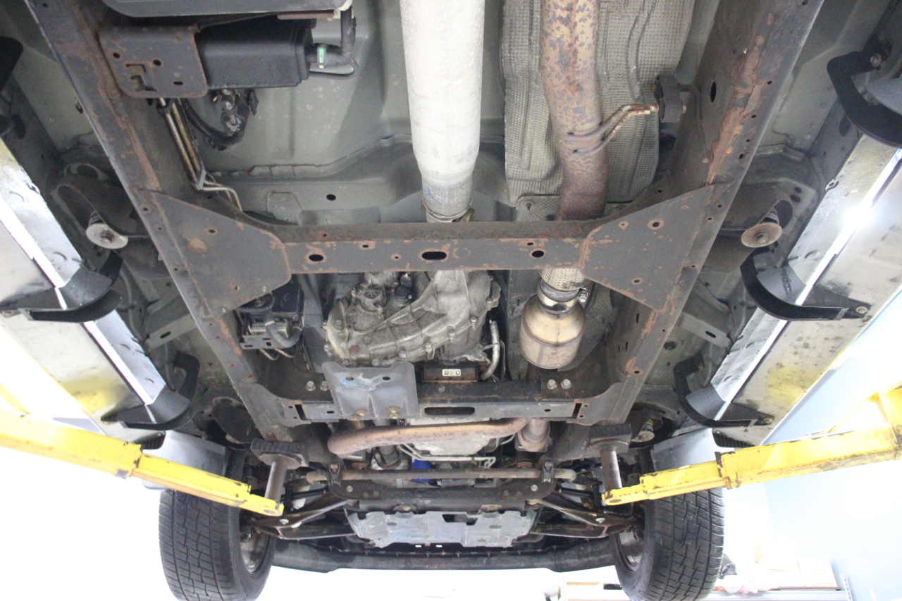 GMC Sierra 1500 4WD Crew Cab 143.5" SLT 2015