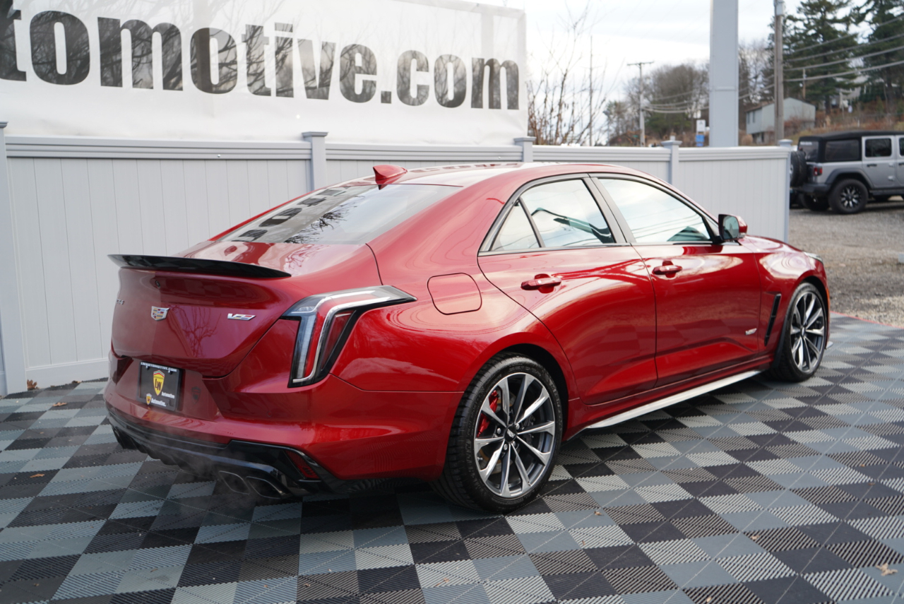 Cadillac CT4-V 4dr Sdn Blackwing 2023