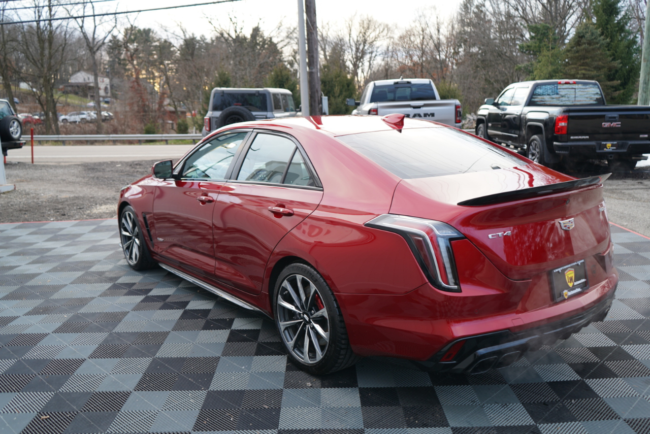 Cadillac CT4-V 4dr Sdn Blackwing 2023