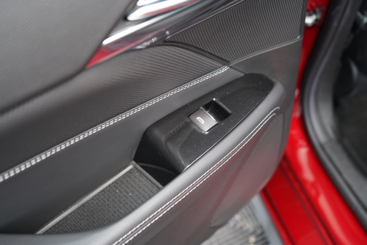 Cadillac CT4-V 4dr Sdn Blackwing 2023