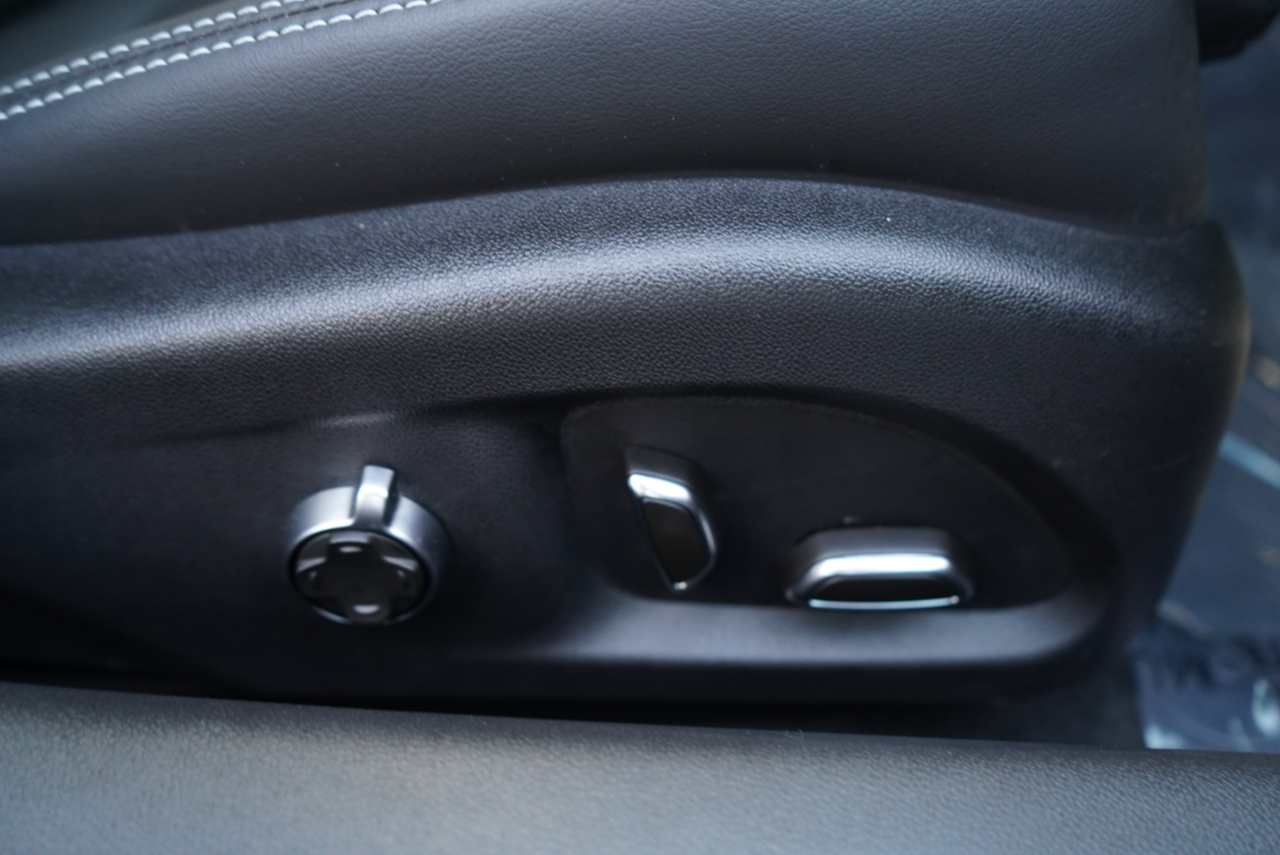 Cadillac CT4-V 4dr Sdn Blackwing 2023