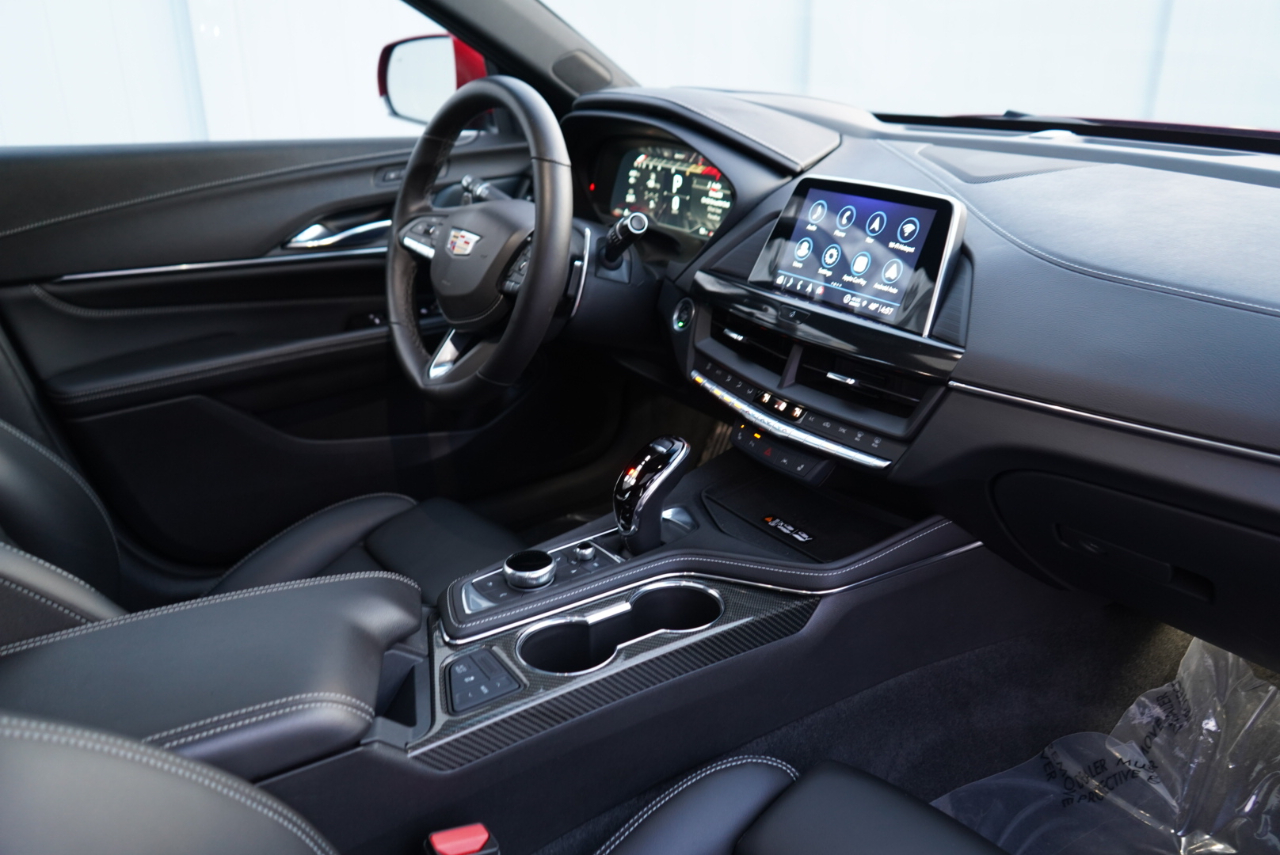 Cadillac CT4-V 4dr Sdn Blackwing 2023