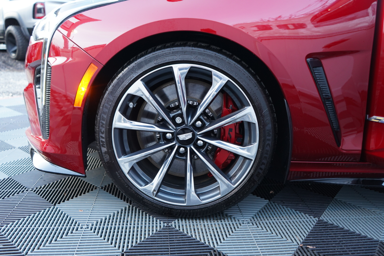 Cadillac CT4-V 4dr Sdn Blackwing 2023