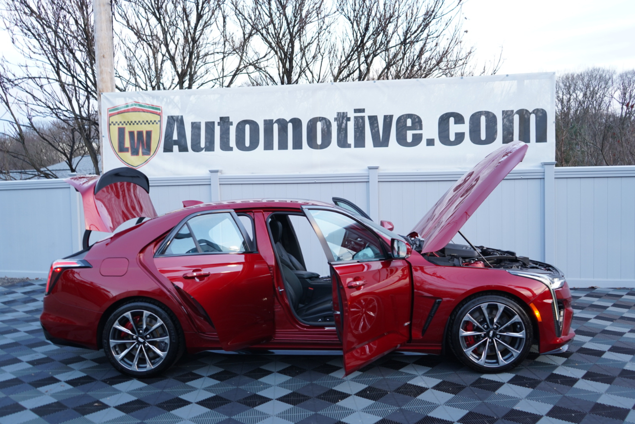 Cadillac CT4-V 4dr Sdn Blackwing 2023