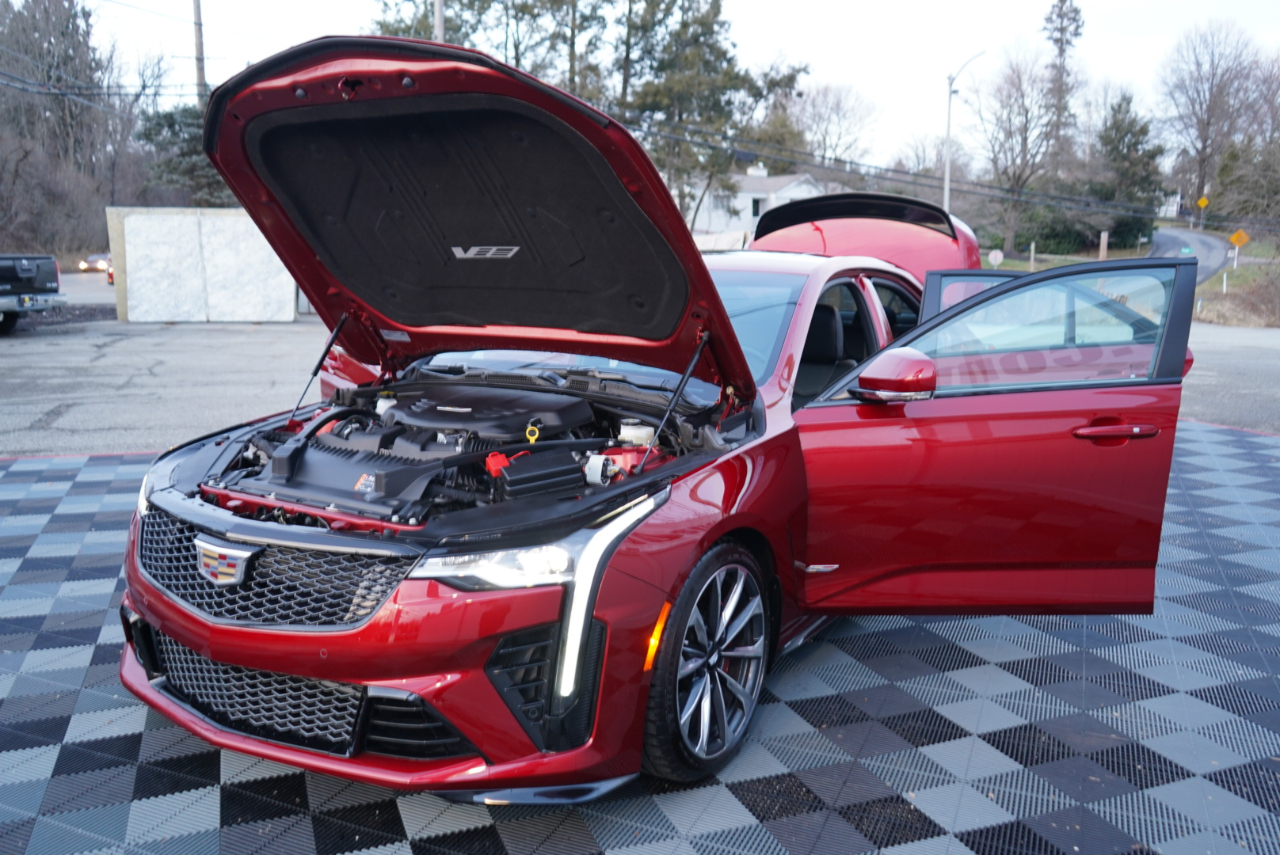 Cadillac CT4-V 4dr Sdn Blackwing 2023