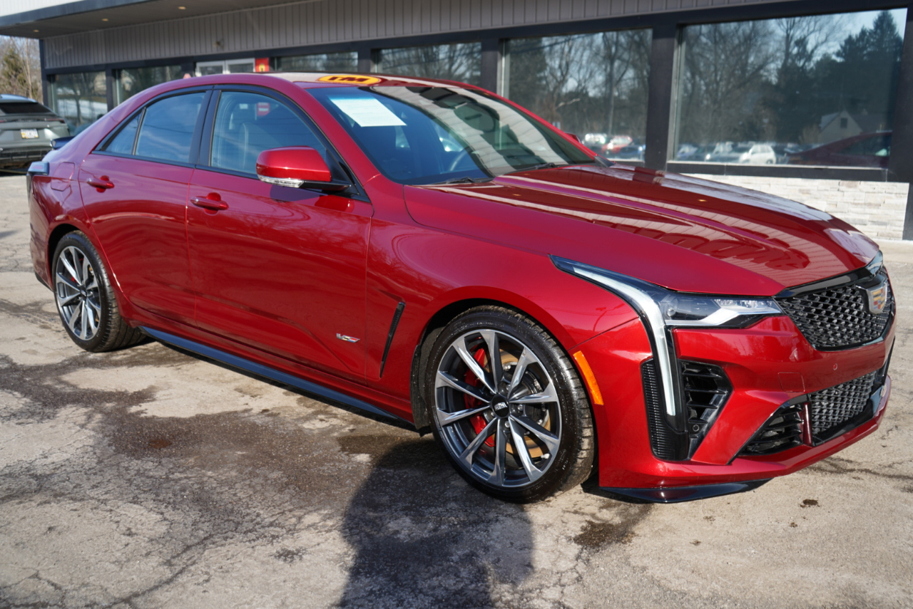 Cadillac CT4-V 4dr Sdn Blackwing 2023