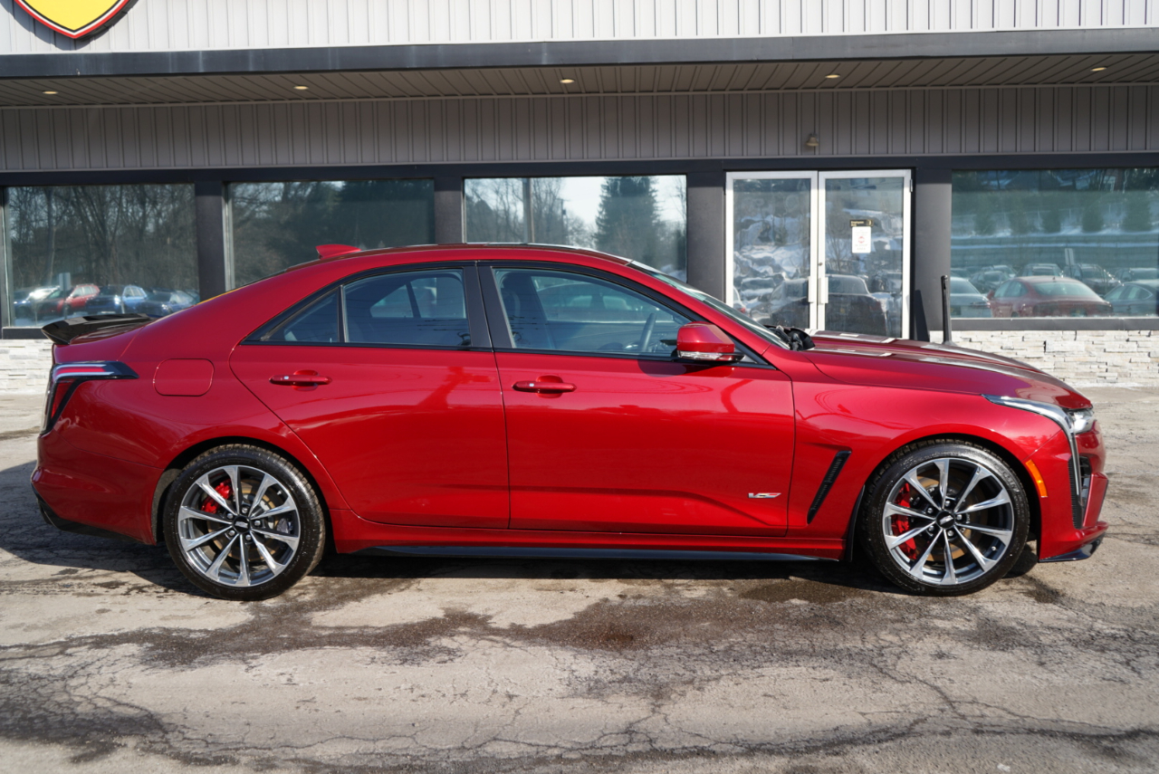 Cadillac CT4-V 4dr Sdn Blackwing 2023