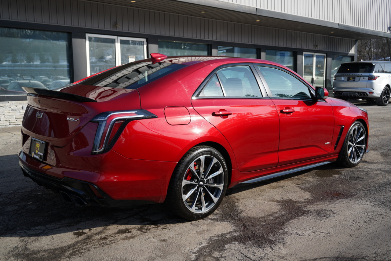 Cadillac CT4-V 4dr Sdn Blackwing 2023