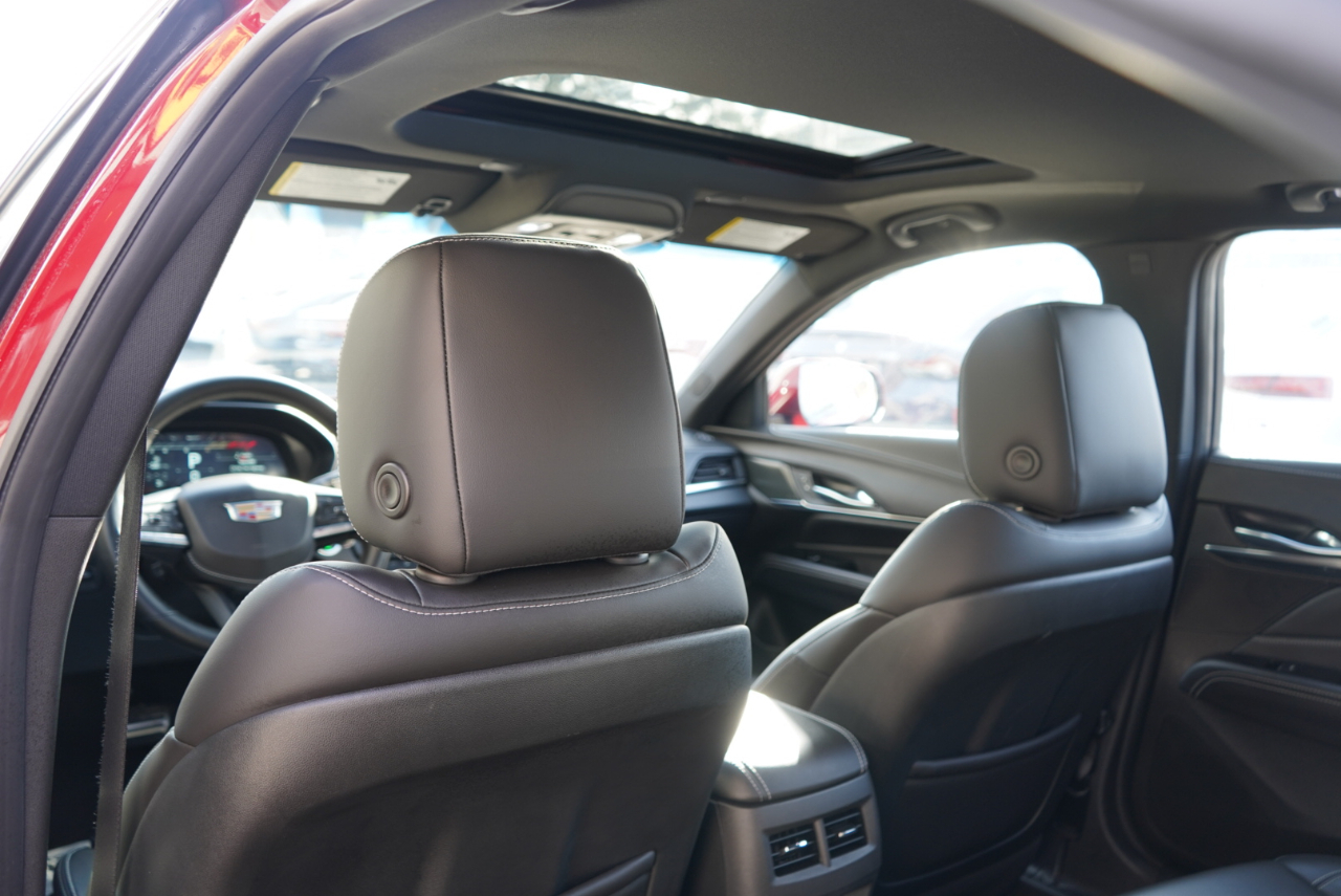 Cadillac CT4-V 4dr Sdn Blackwing 2023