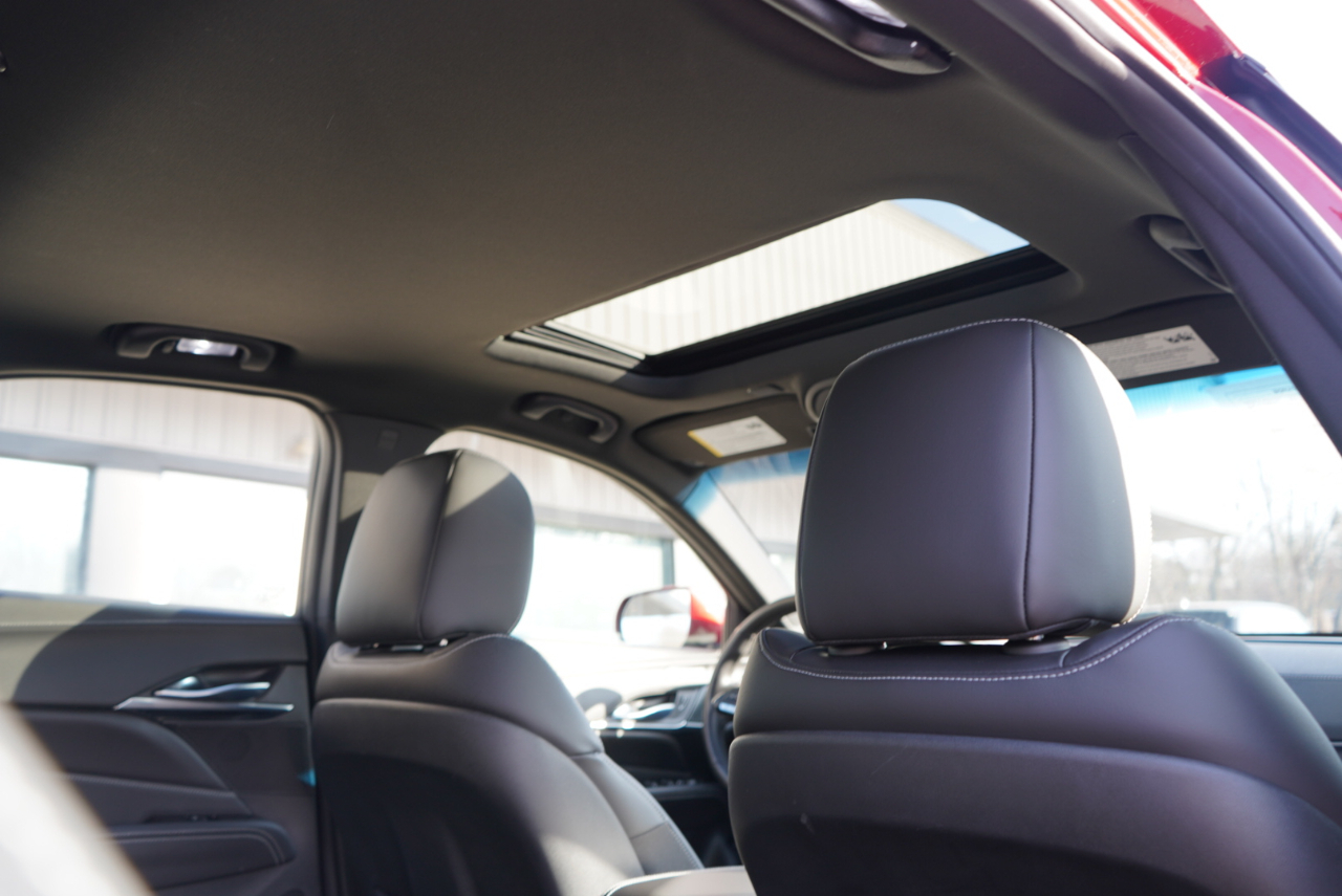 Cadillac CT4-V 4dr Sdn Blackwing 2023