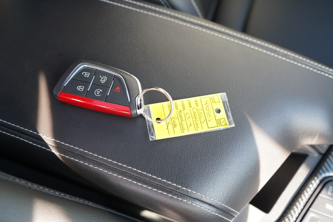 Cadillac CT4-V 4dr Sdn Blackwing 2023