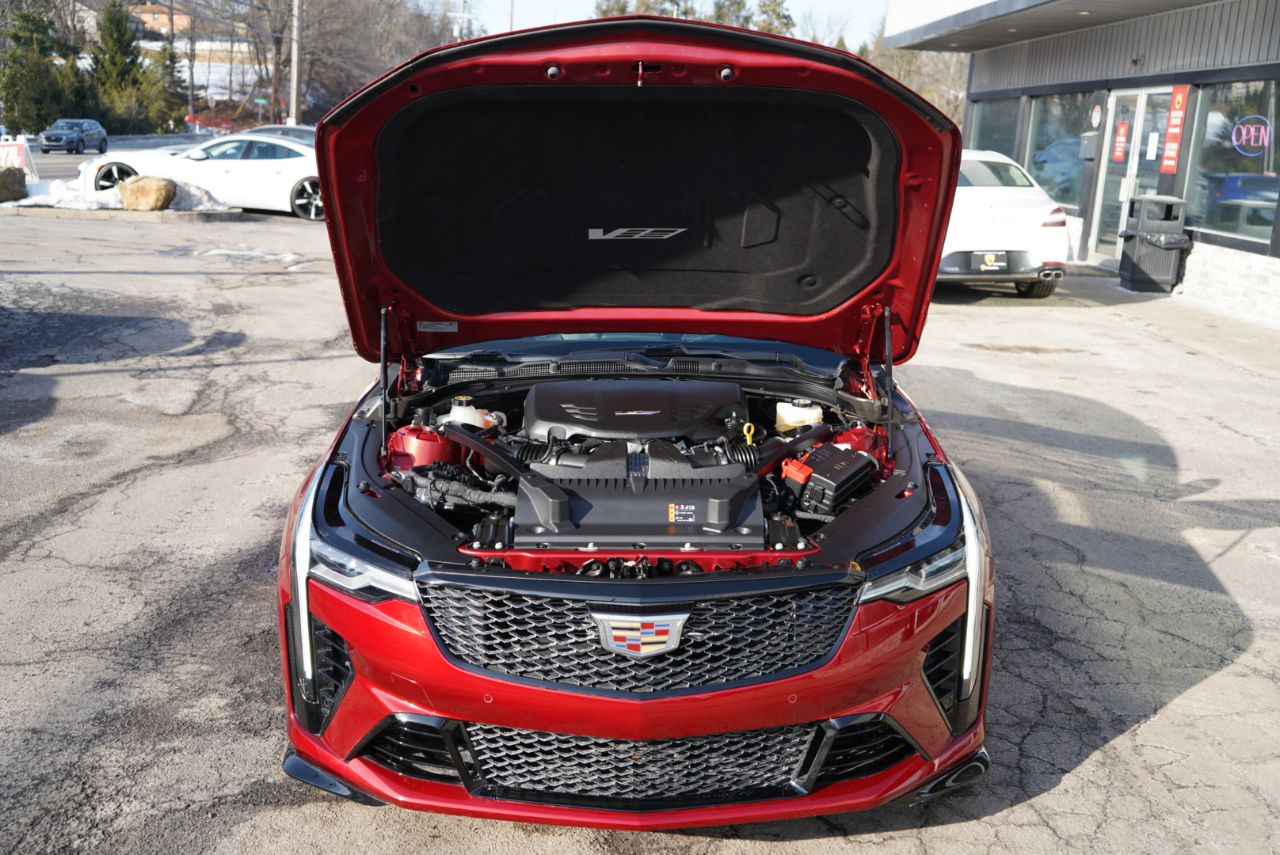 Cadillac CT4-V 4dr Sdn Blackwing 2023