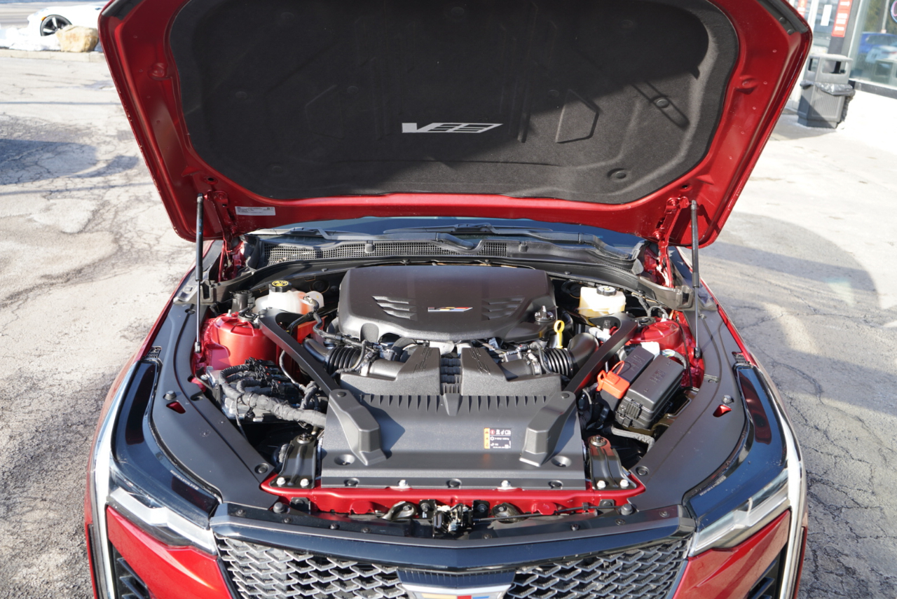 Cadillac CT4-V 4dr Sdn Blackwing 2023