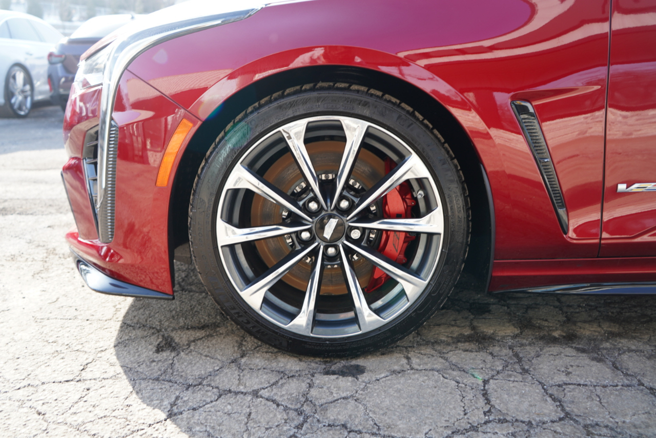 Cadillac CT4-V 4dr Sdn Blackwing 2023