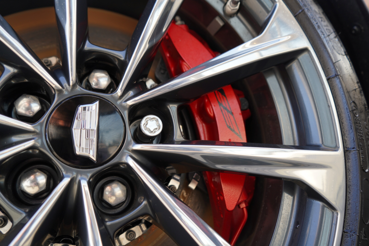 Cadillac CT4-V 4dr Sdn Blackwing 2023