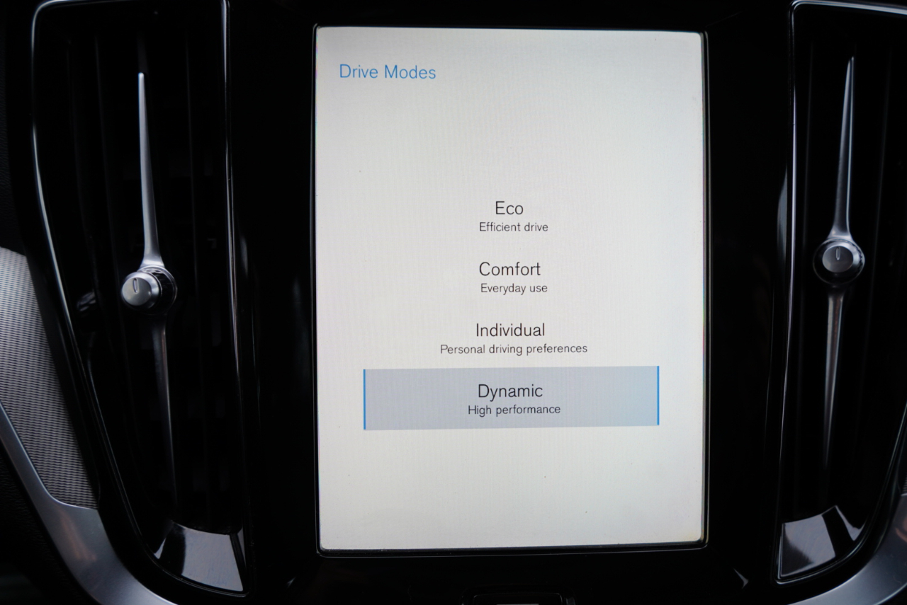 Volvo S60 T6 AWD R-Design 2019