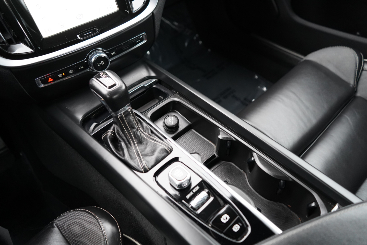 Volvo S60 T6 AWD R-Design 2019